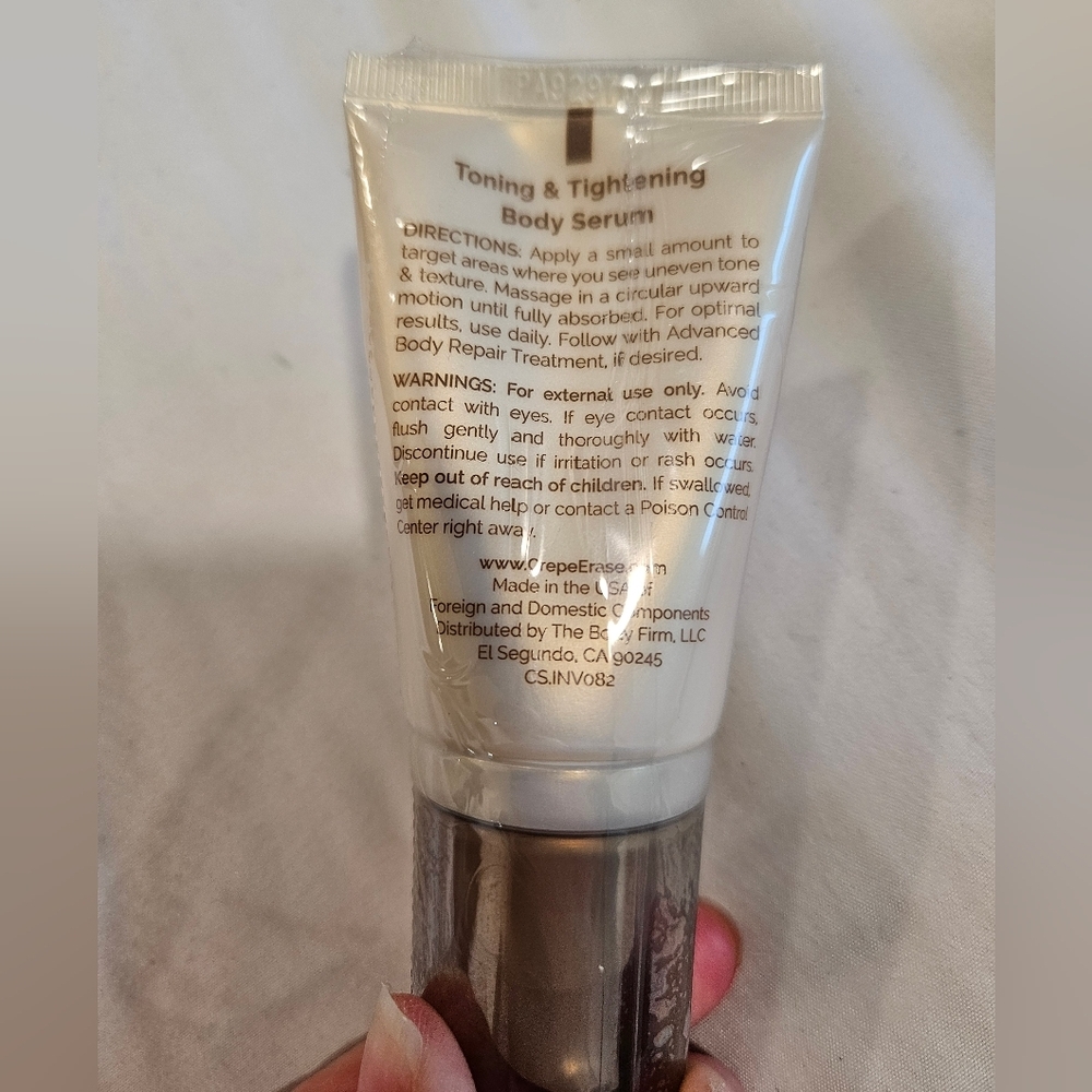 NEW Crêpe Erase Body Serum & Fragrance Free Advanced Body Repair Treatment - Picture 3 of 13